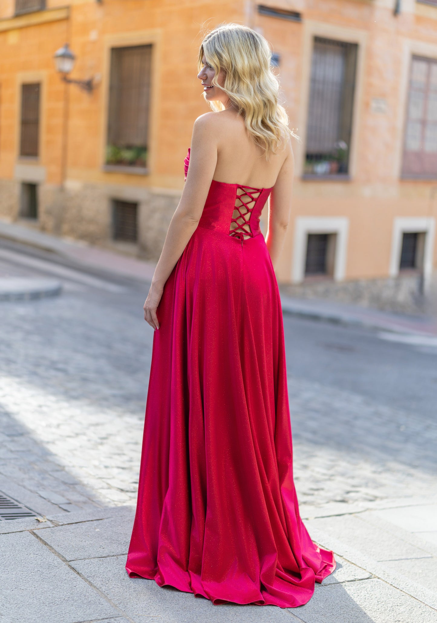 Christian Koehlert 1048 Glitter Rio Red