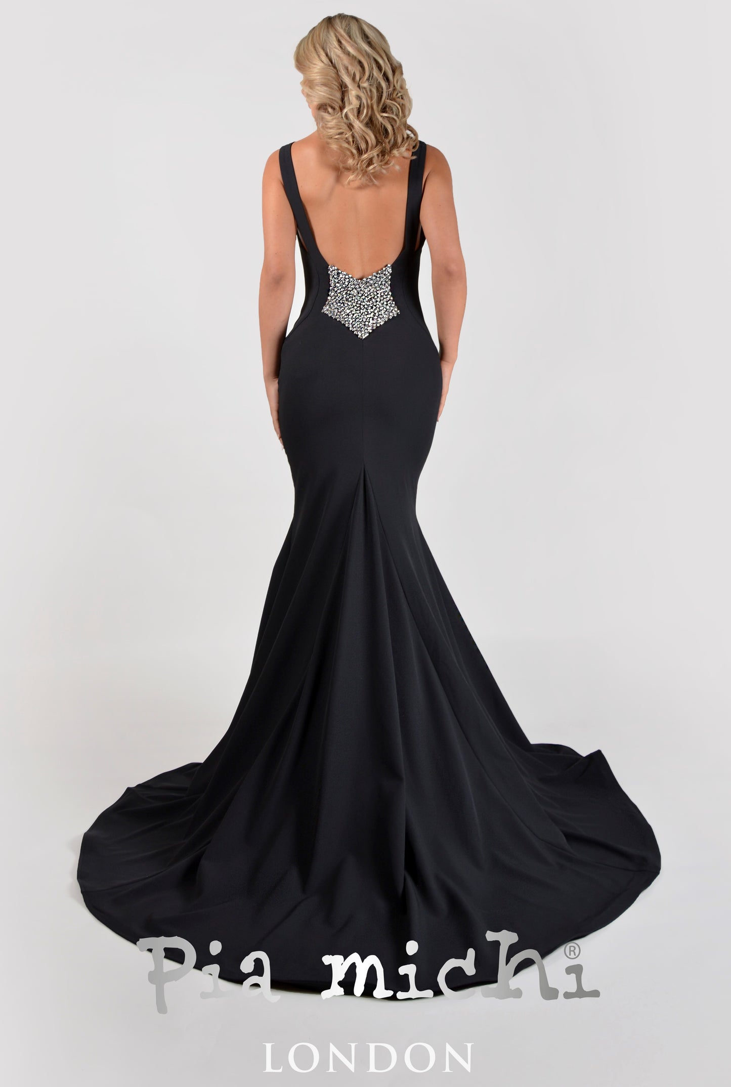 Pia Michi 11463 Royal