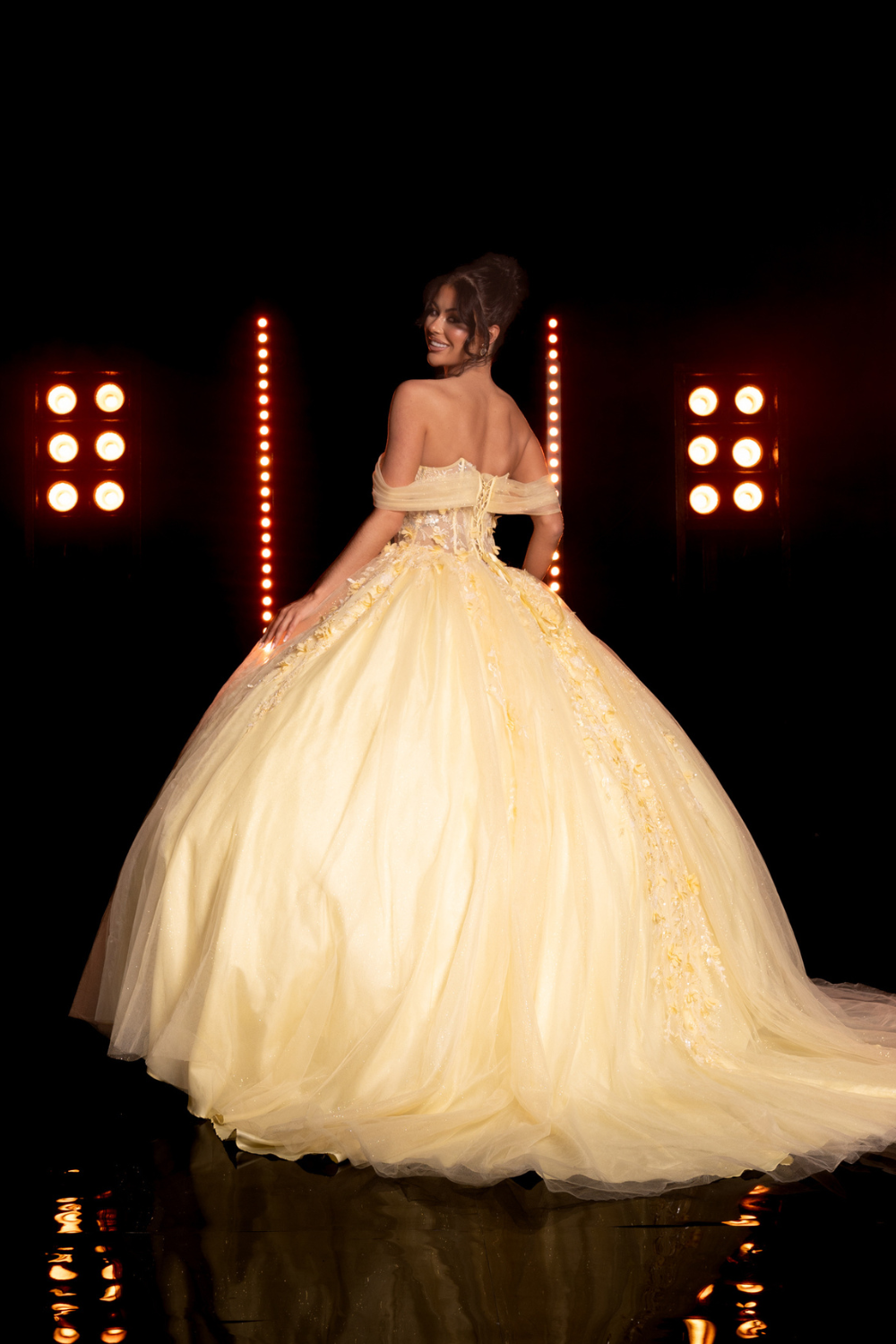 To The Nines TNLHOL Yellow