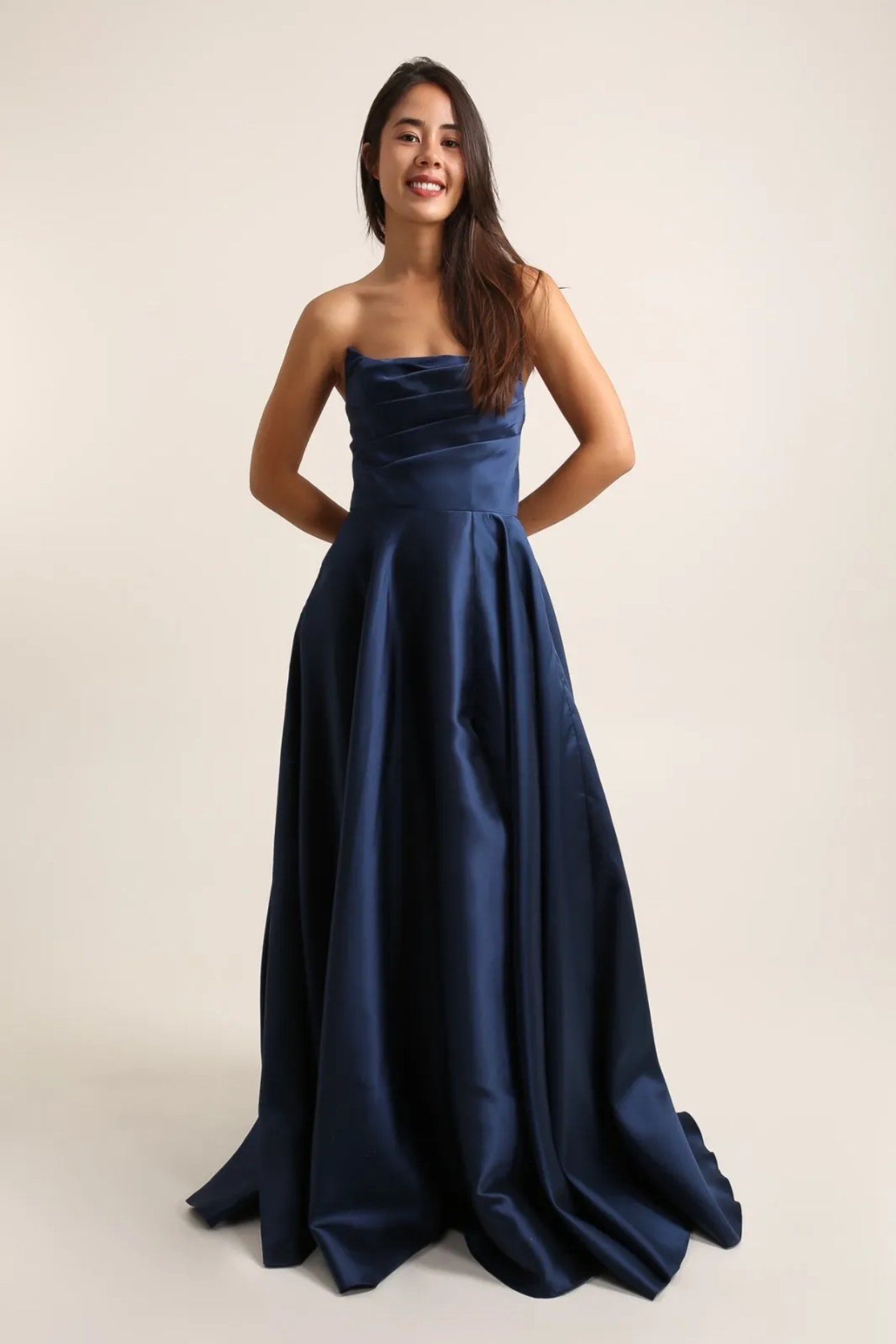 F&P 835073 Navy