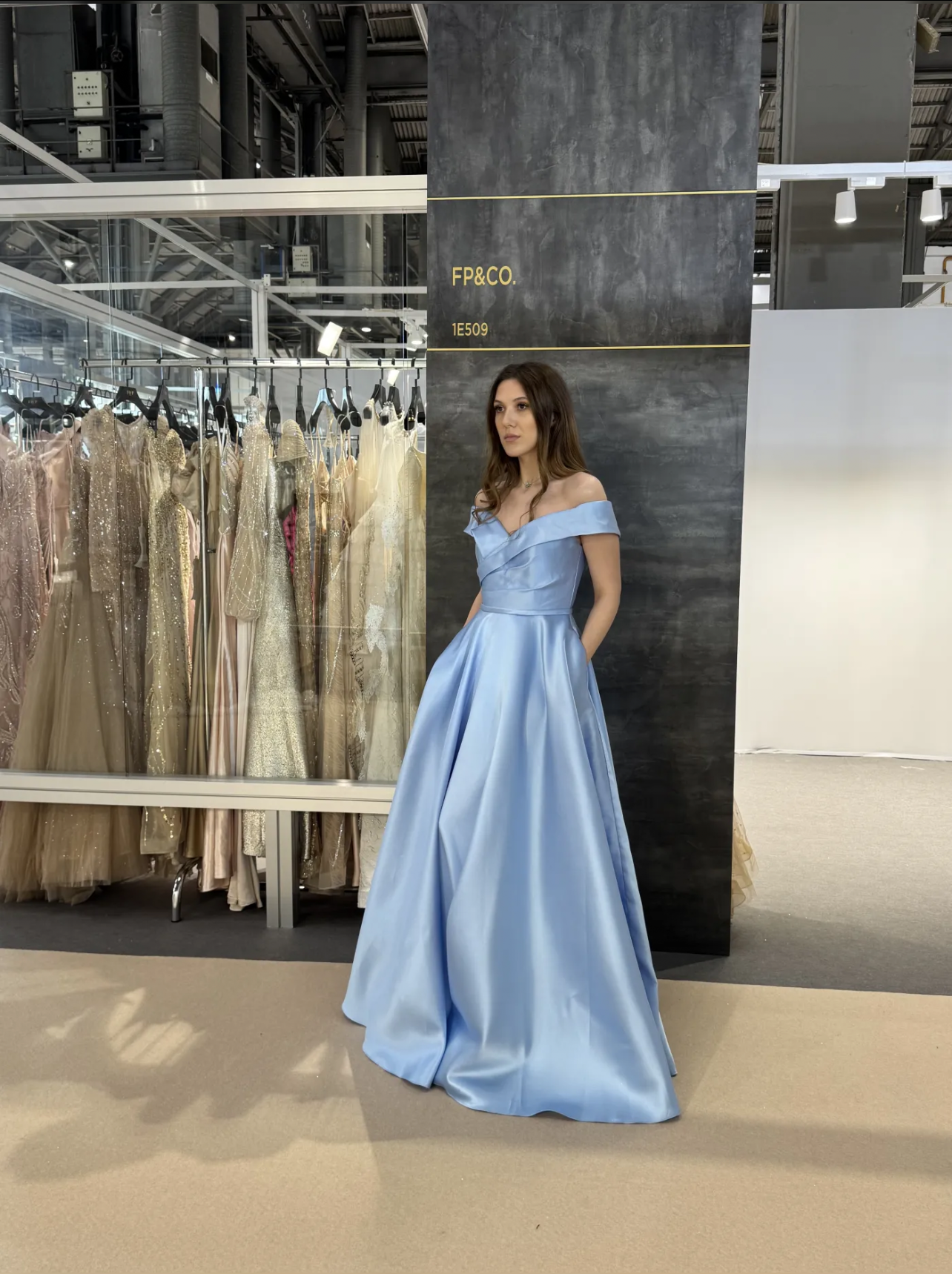 F&P 883003 Light Blue