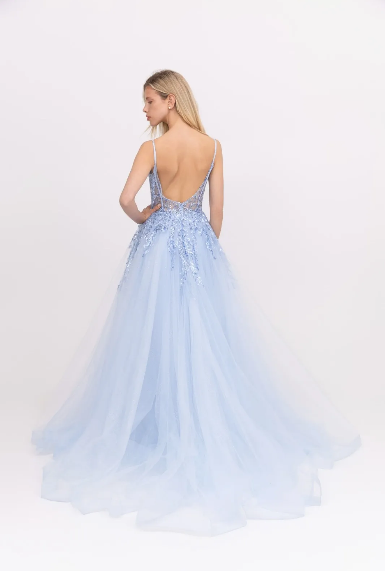 F&P 839008 Light Blue