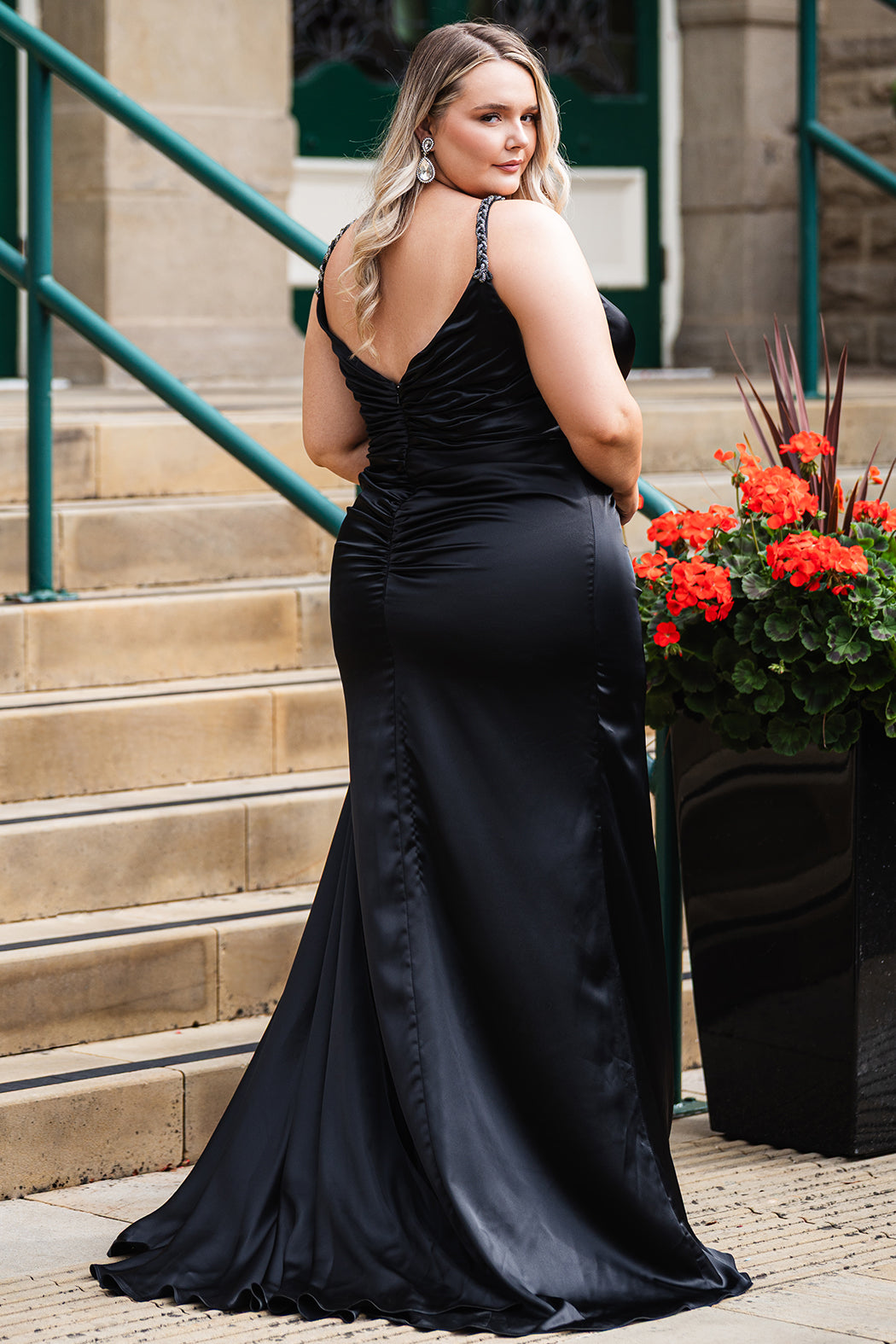 Sydney's Closet UK2607 Onyx