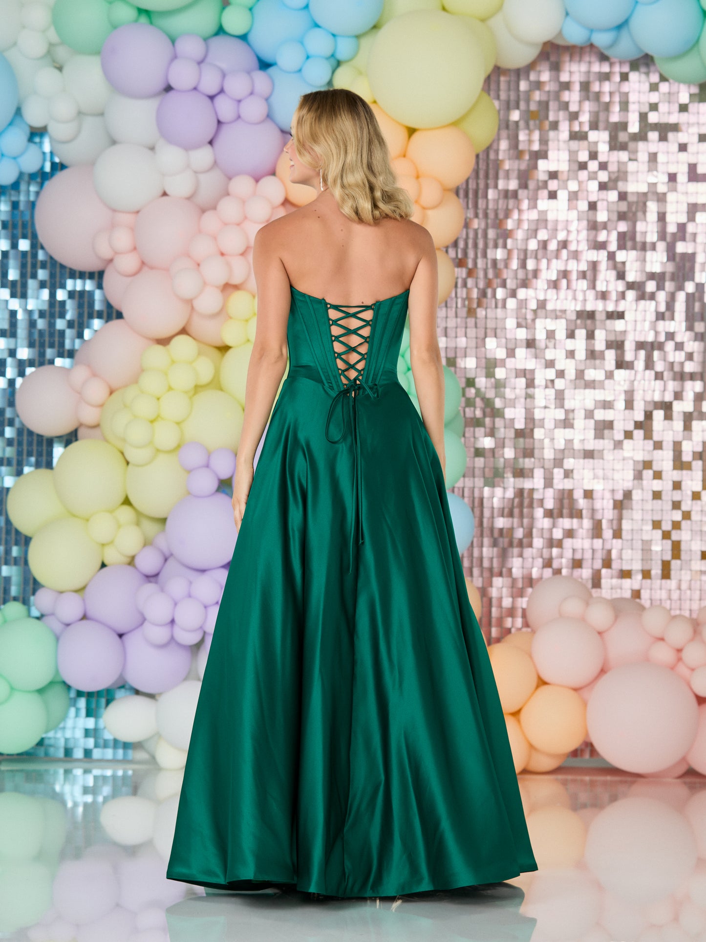 Tiffany's Prom Vala Dark Green