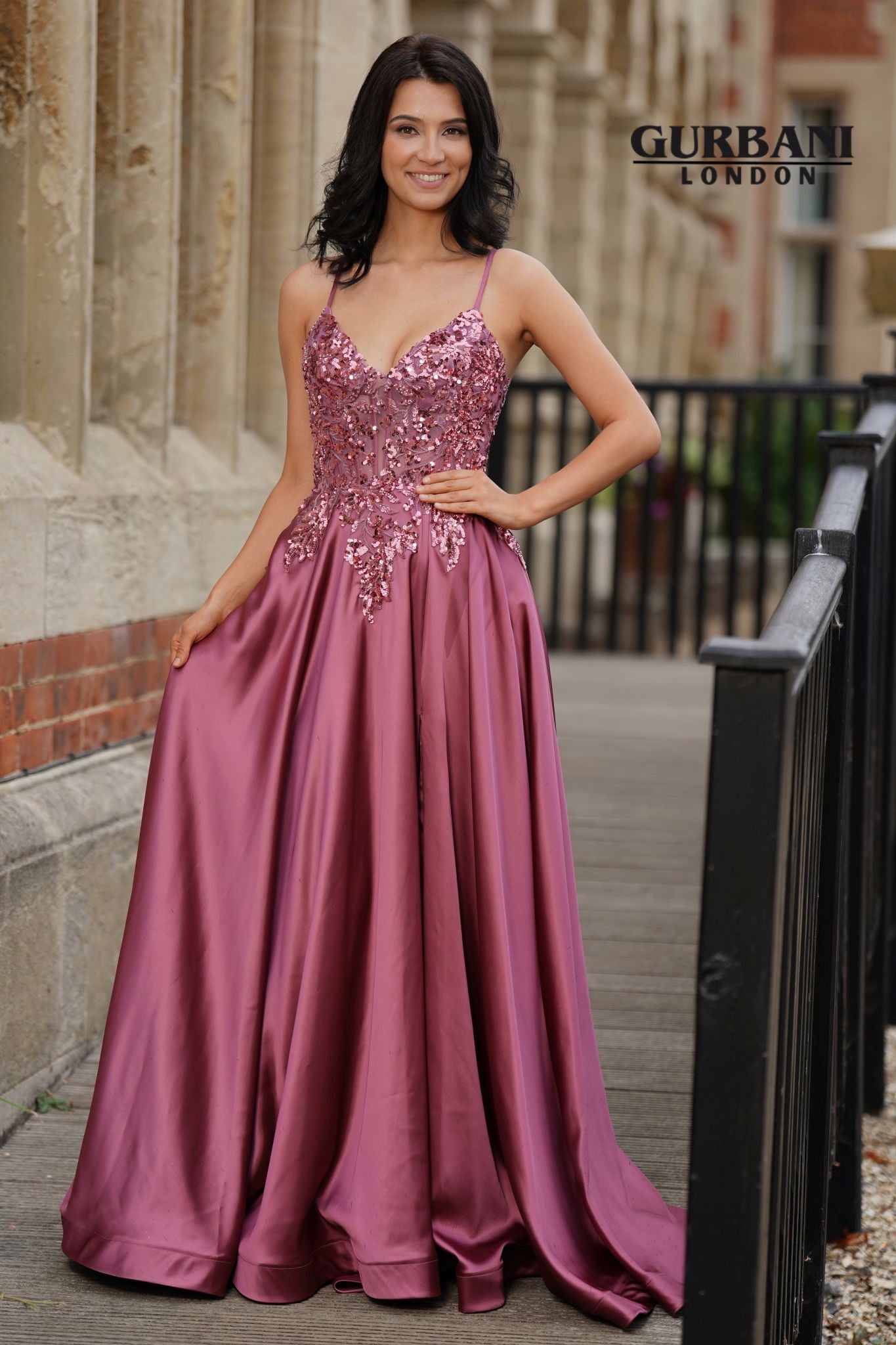 Gurbani G2807 Plum