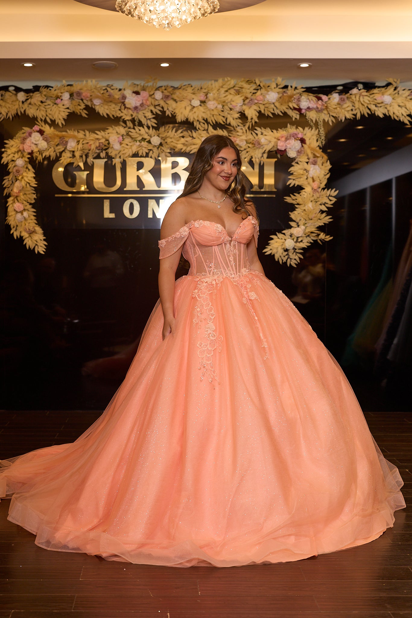 Gurbani G2909 Tangerine