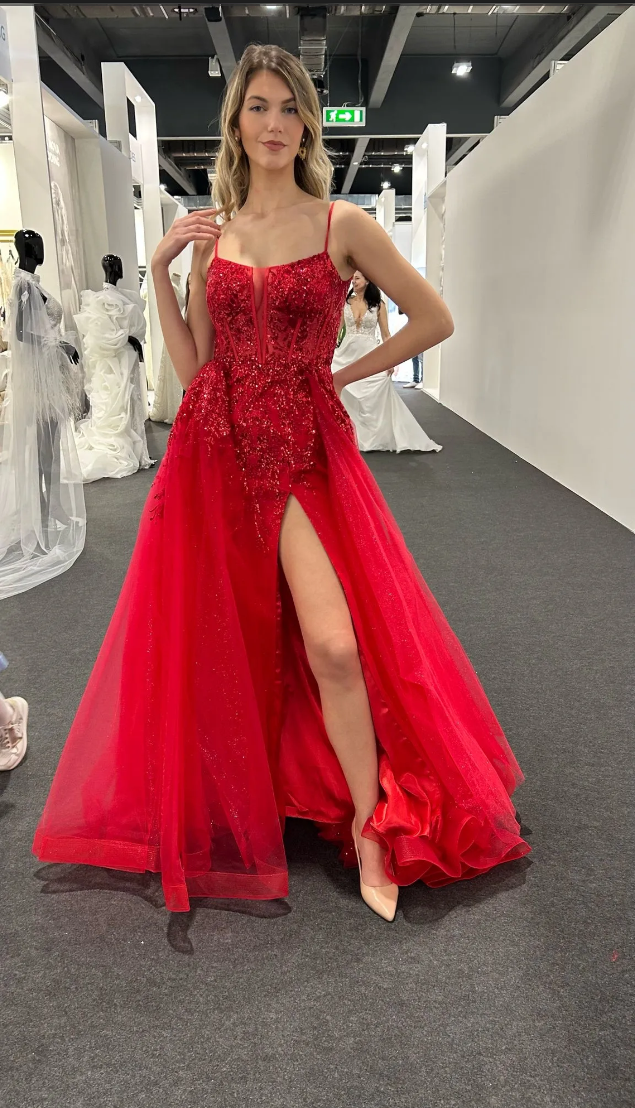 F&P 839008 Red