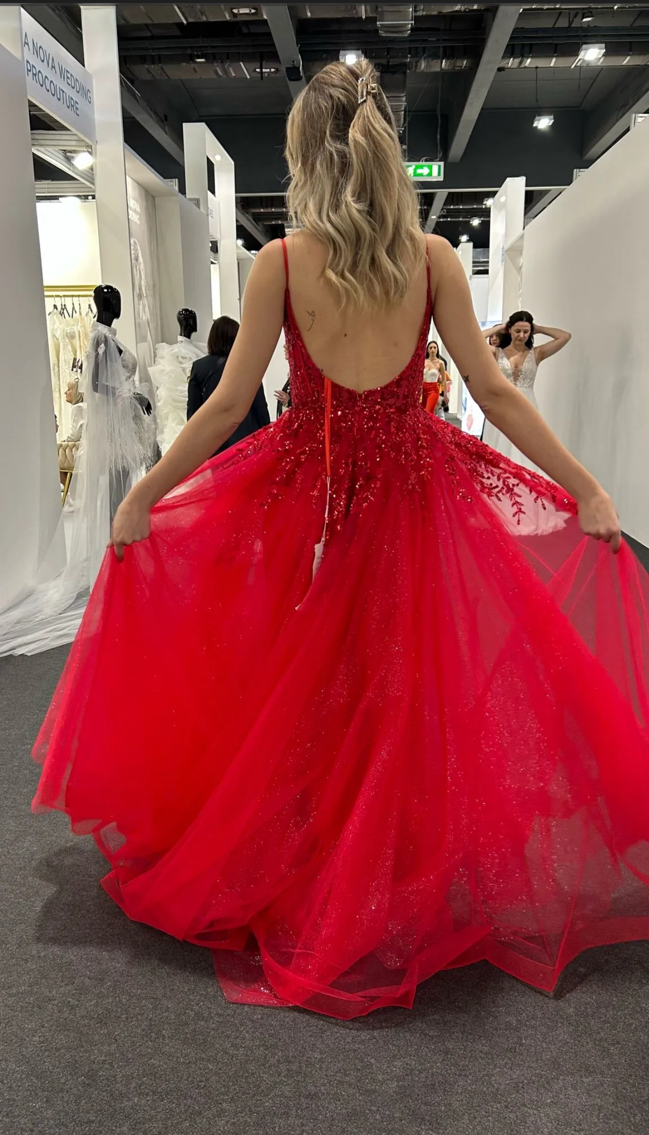F&P 839008 Red