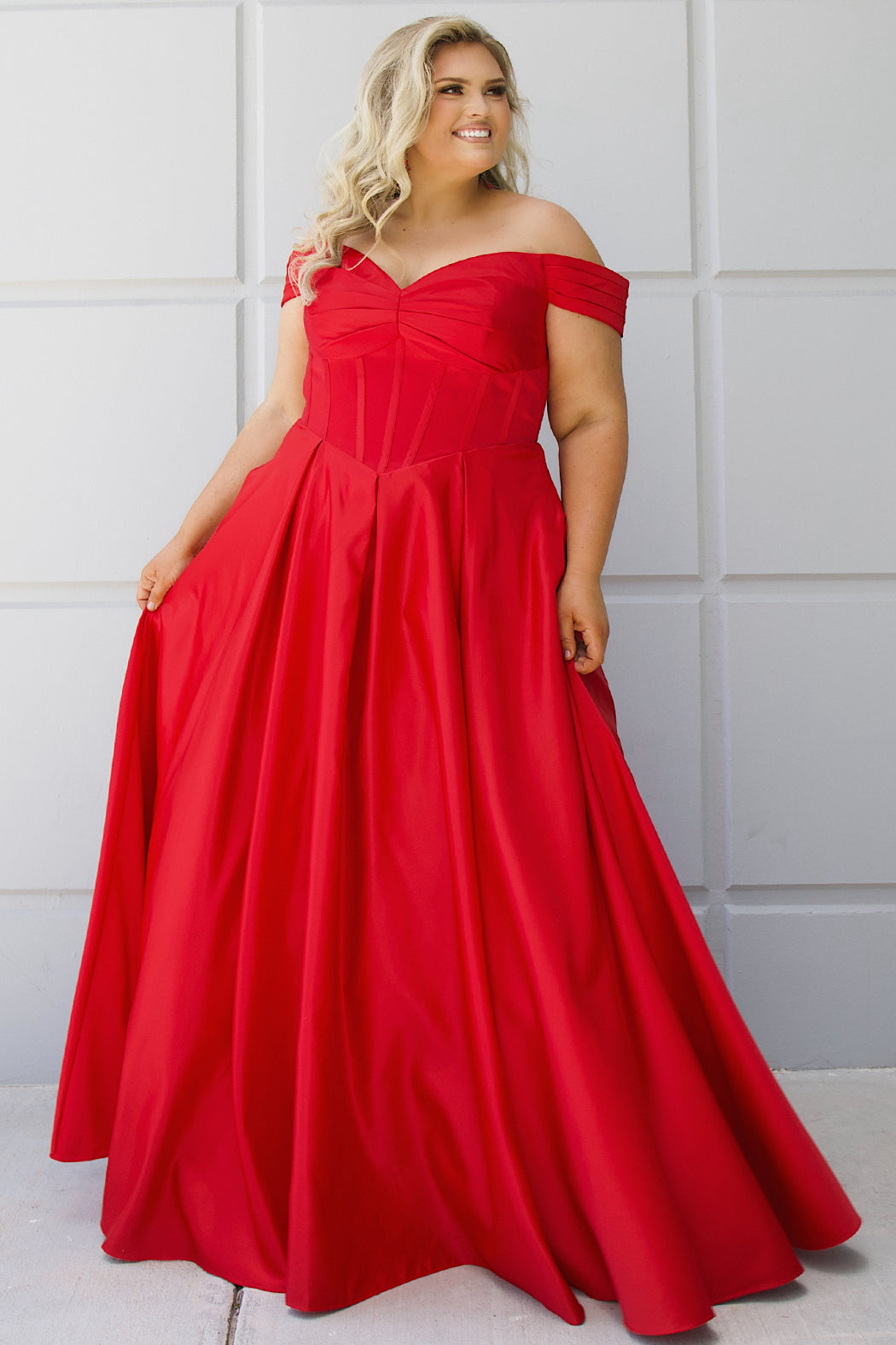 Sydney's Closet SC7400 Ruby