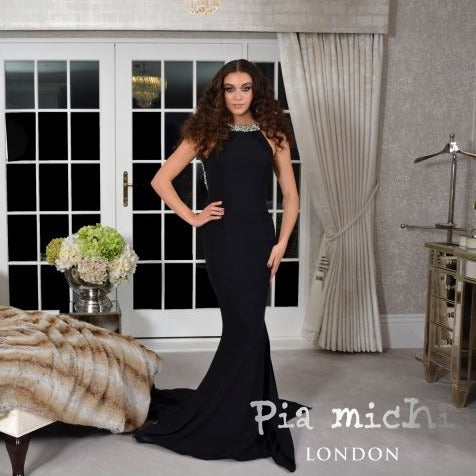 Pia Michi 1221 Black – The Dress Studio